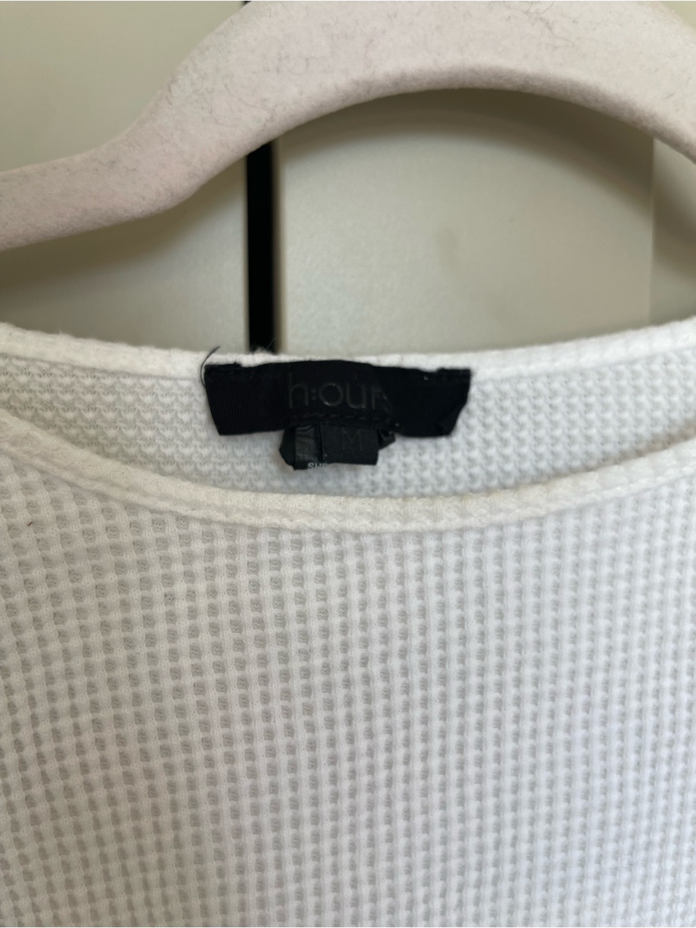 h:ours White Ribbed Cropped Tank - Picture 4 of 4